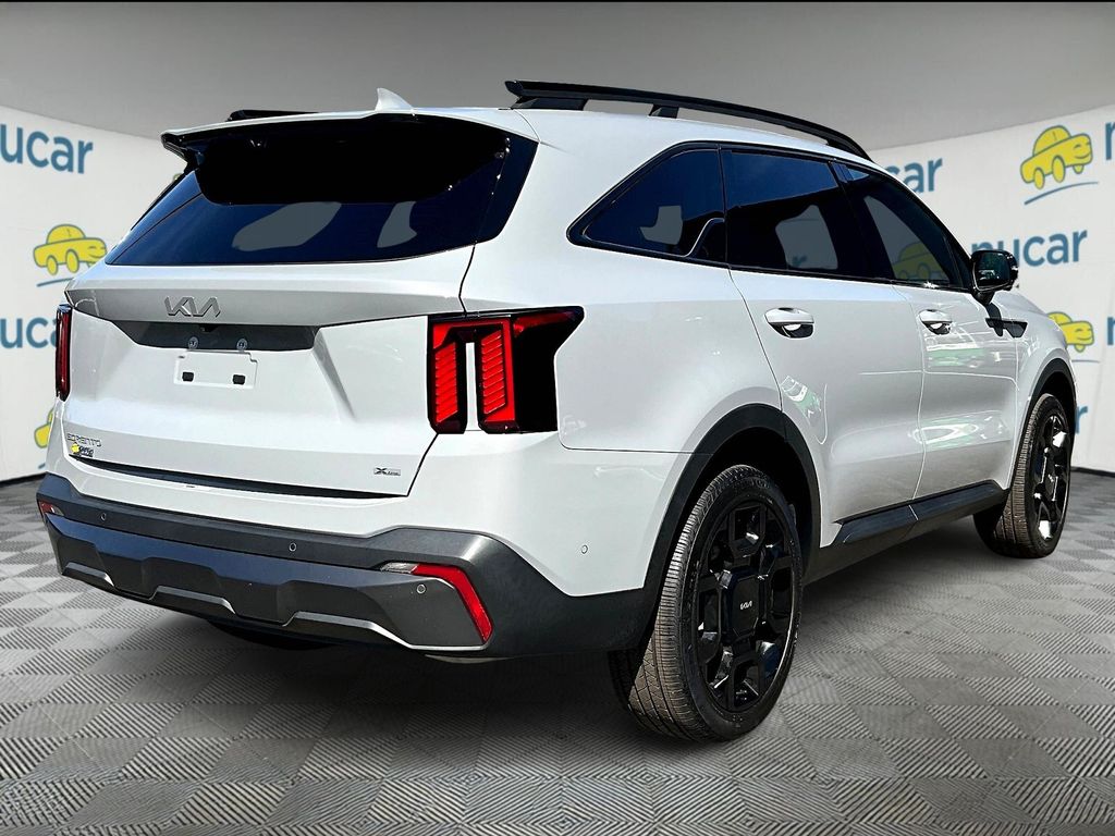 2024 Kia Sorento X-Line SX Prestige photo 5