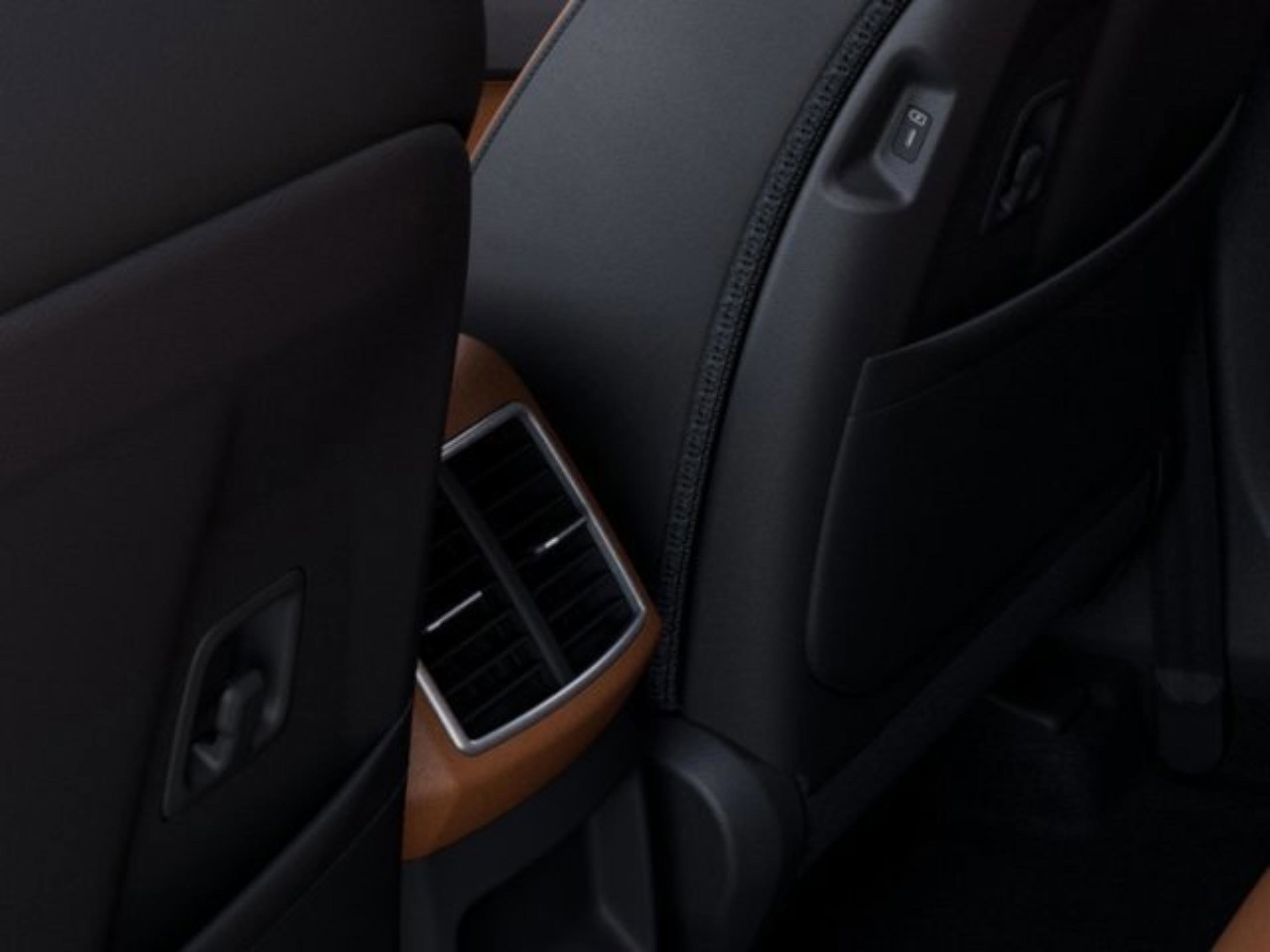 2026 Kia Sportage Hybrid X-Line photo 22