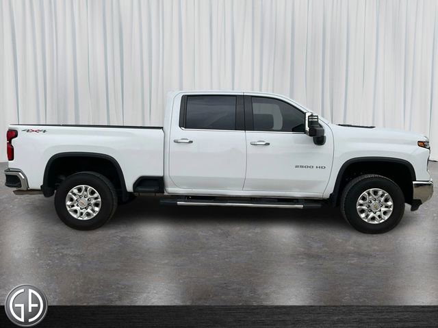 2024 Chevrolet Silverado 2500HD LTZ photo 4