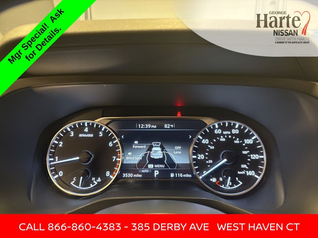 2024 Nissan Pathfinder S photo 14