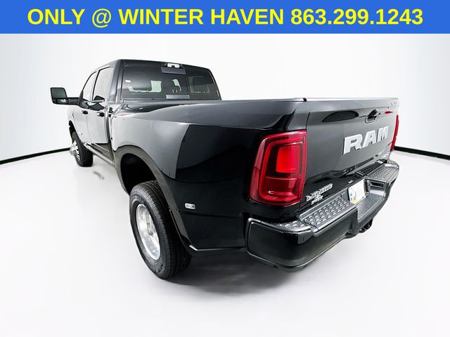 2025 Ram 3500 Laramie photo 5