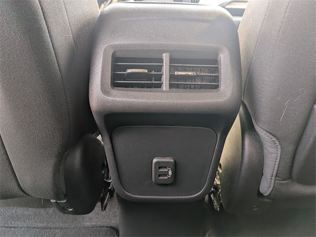 2023 Gmc Terrain SLE photo 23