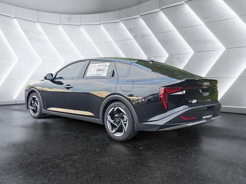 2025 Kia K4 EX photo 3