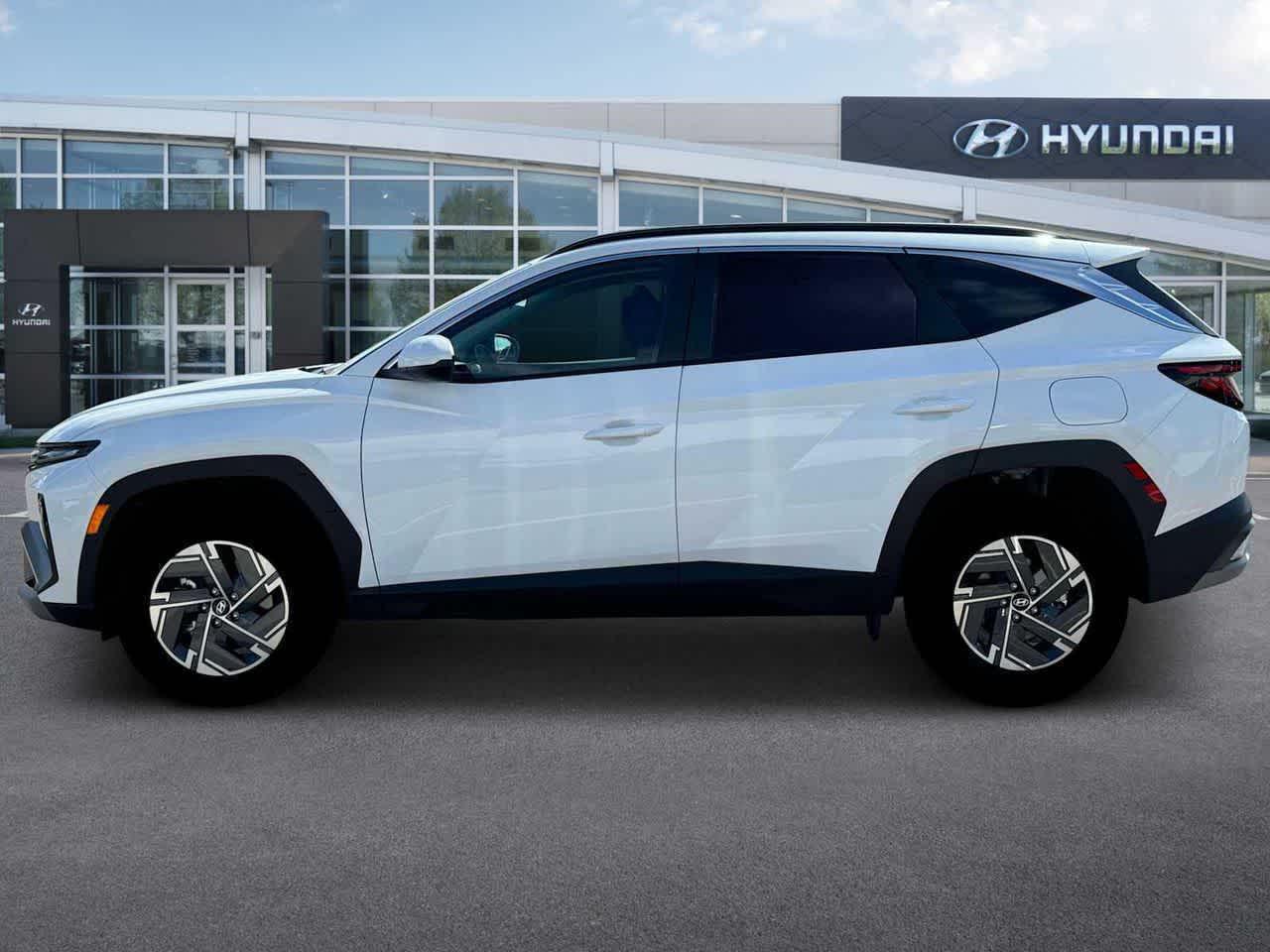 2025 Hyundai Tucson Hybrid Blue photo 3