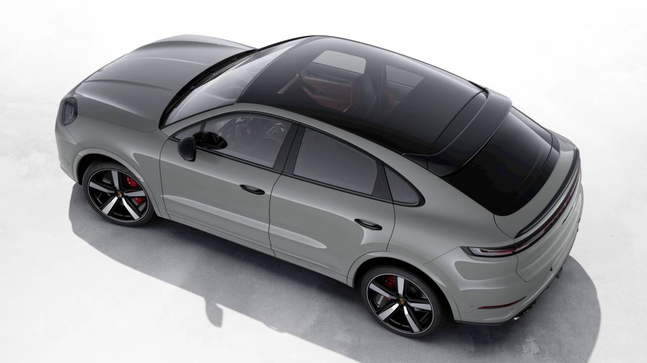 2026 Porsche Cayenne S Coupe photo 4