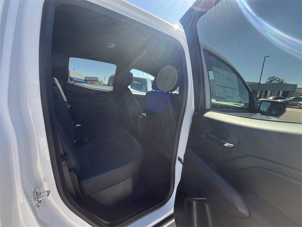 2026 Chevrolet Colorado LT photo 5
