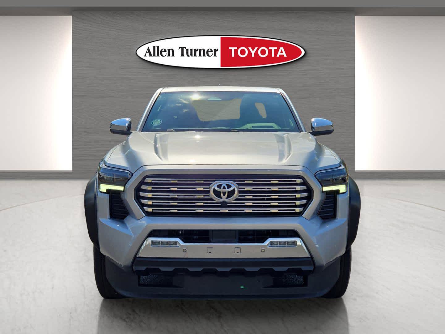 2025 Toyota Tacoma Limited photo 4
