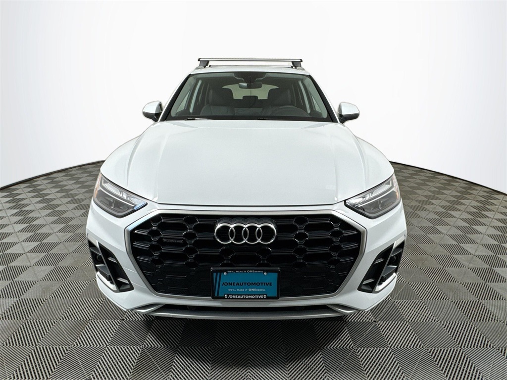 2024 Audi Q5 45 S line Premium Plus photo 3
