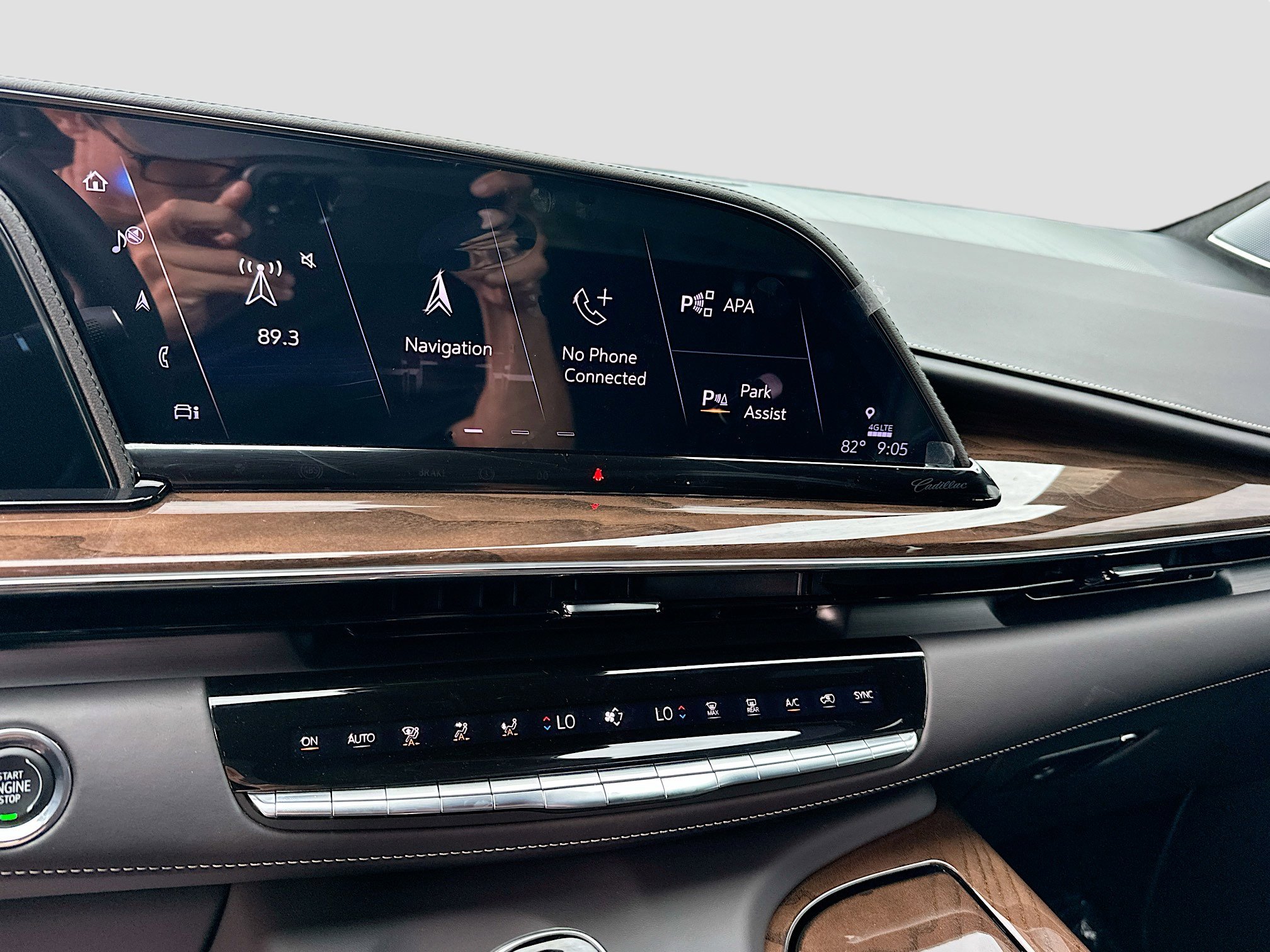 2023 Cadillac Escalade Sport Platinum photo 10