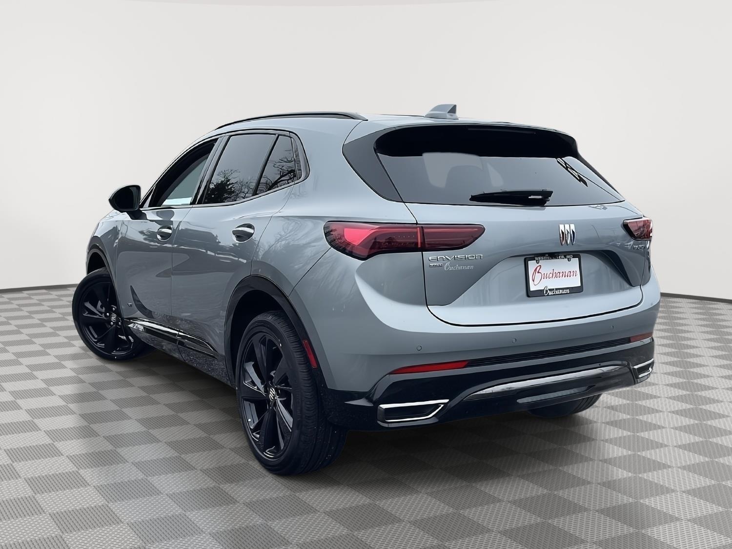 2025 Buick Envision Sport Touring photo 2