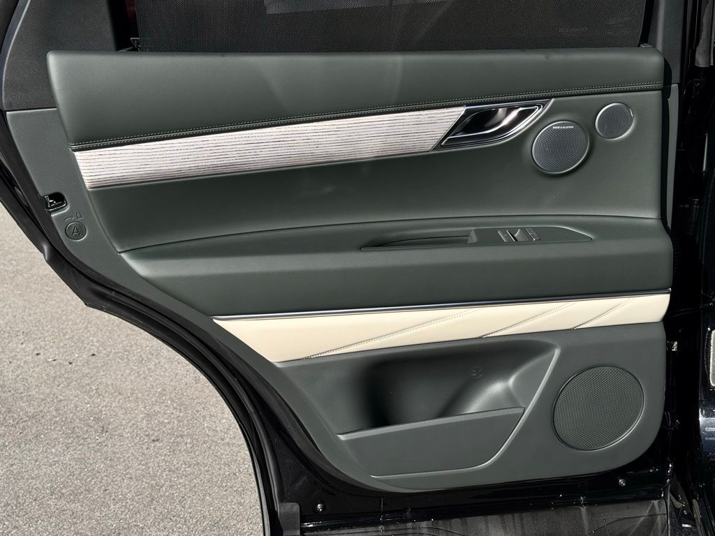 2025 Genesis GV80 3.5T Prestige photo 19