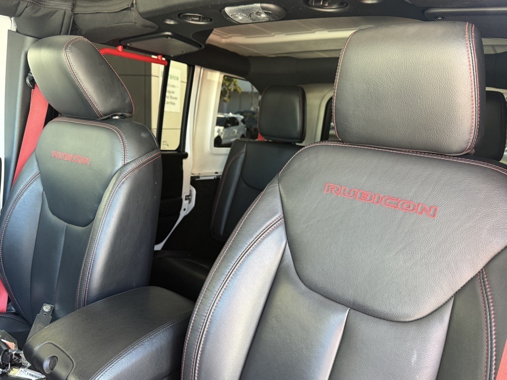 2017 Jeep Wrangler Unlimited Rubicon Recon photo 14