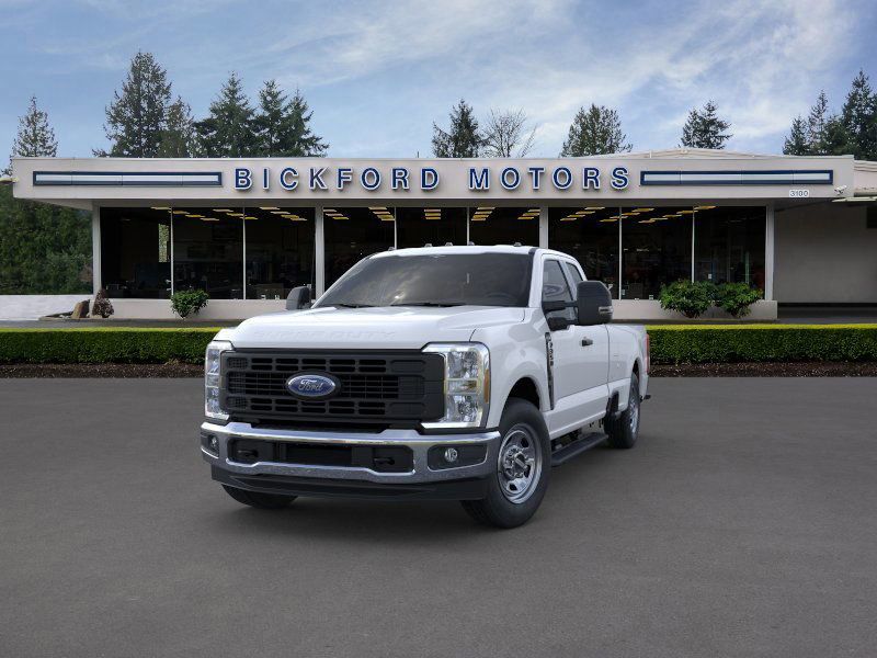 2025 Ford F-350 XL photo 2
