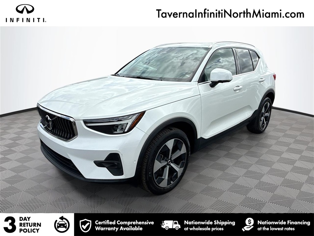 2024 Volvo XC40 Plus