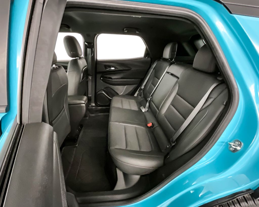 2021 Chevrolet Trailblazer RS photo 17