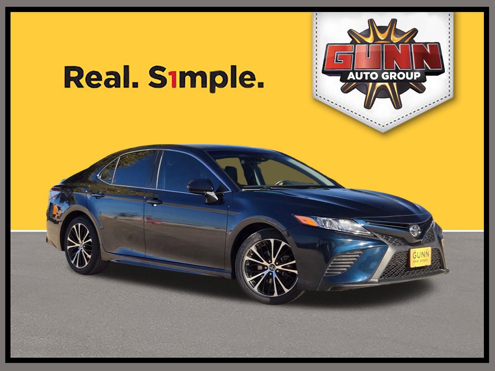 2019 Toyota Camry SE