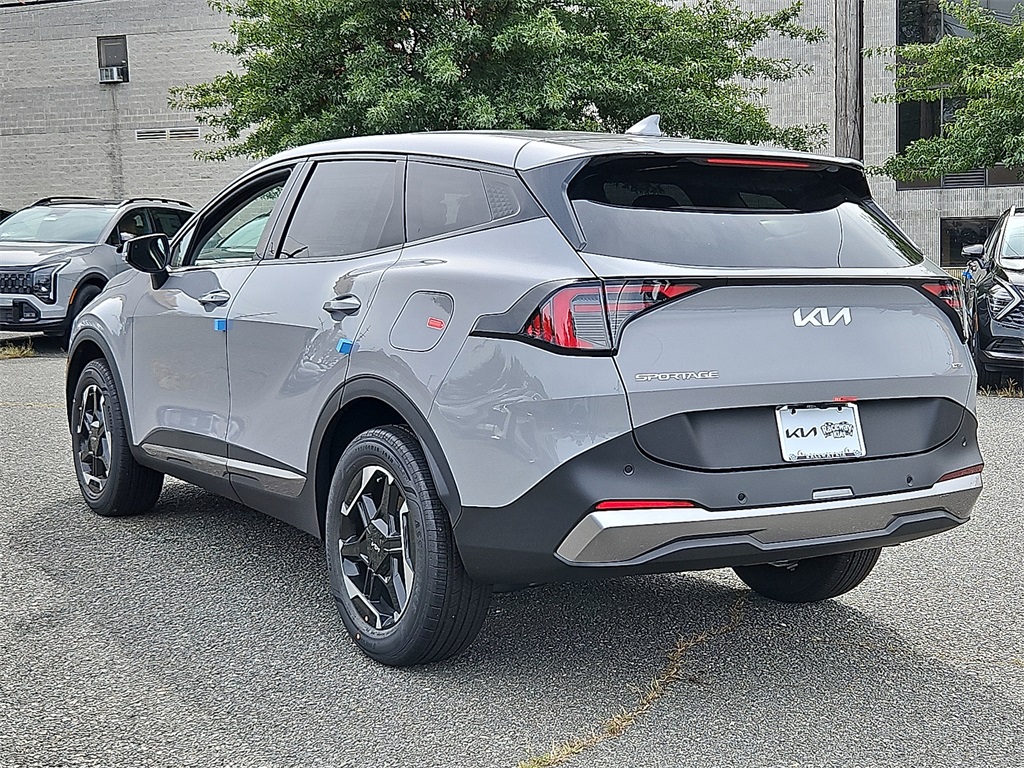 2026 Kia Sportage Hybrid S photo 4