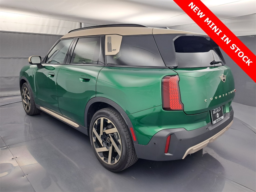 2025 Mini Countryman S ALL4 Iconic photo 4