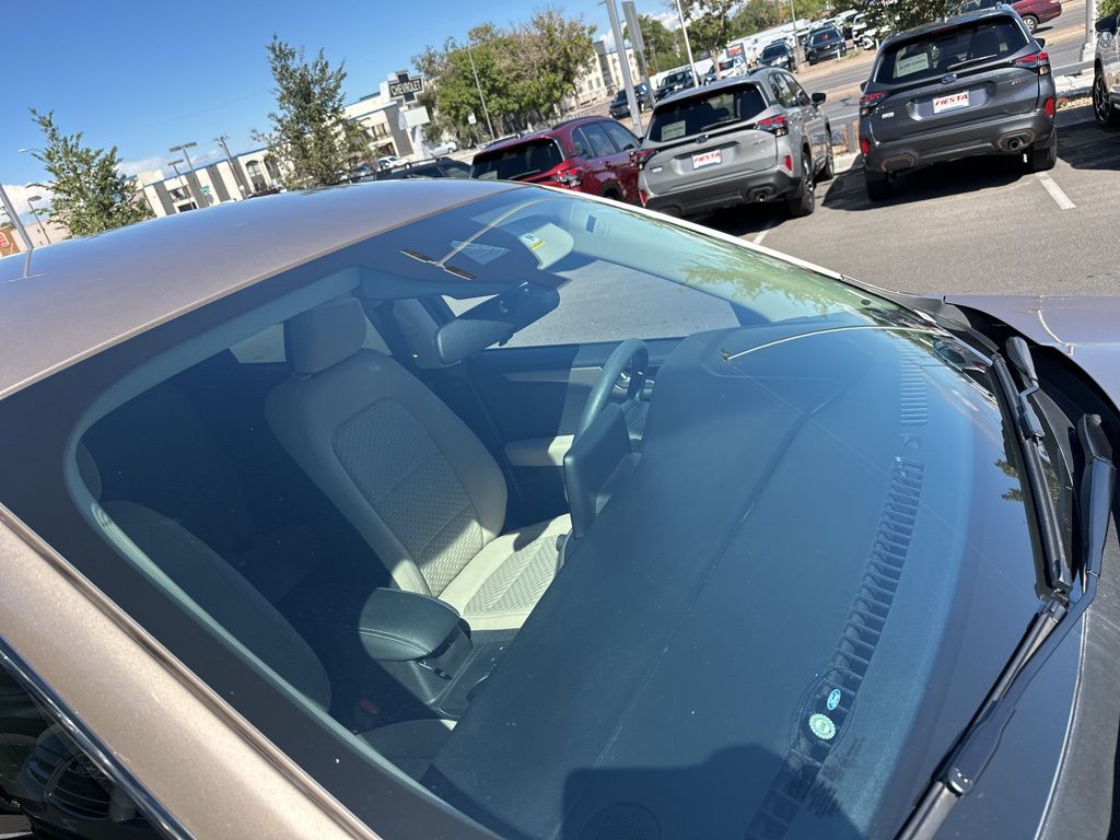 2020 Ford Escape SE photo 5
