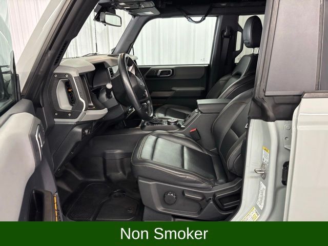 2021 Ford Bronco Badlands photo 2