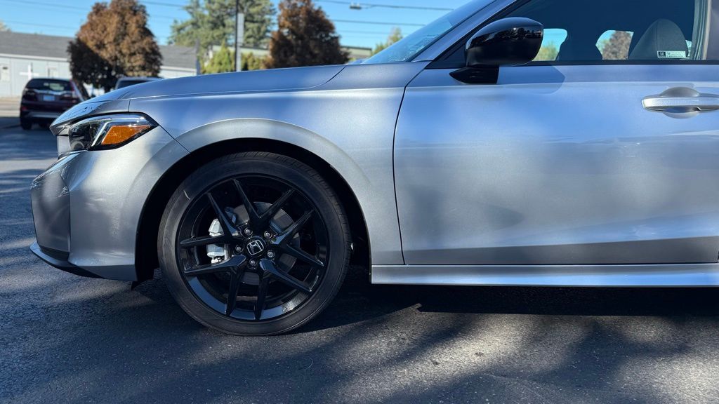 2026 Honda Civic Hybrid Sport photo 3