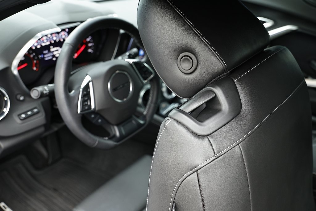 2024 Chevrolet Camaro 3LT photo 26