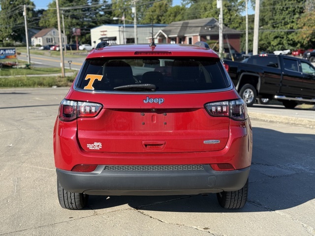 2021 Jeep Compass Latitude photo 5