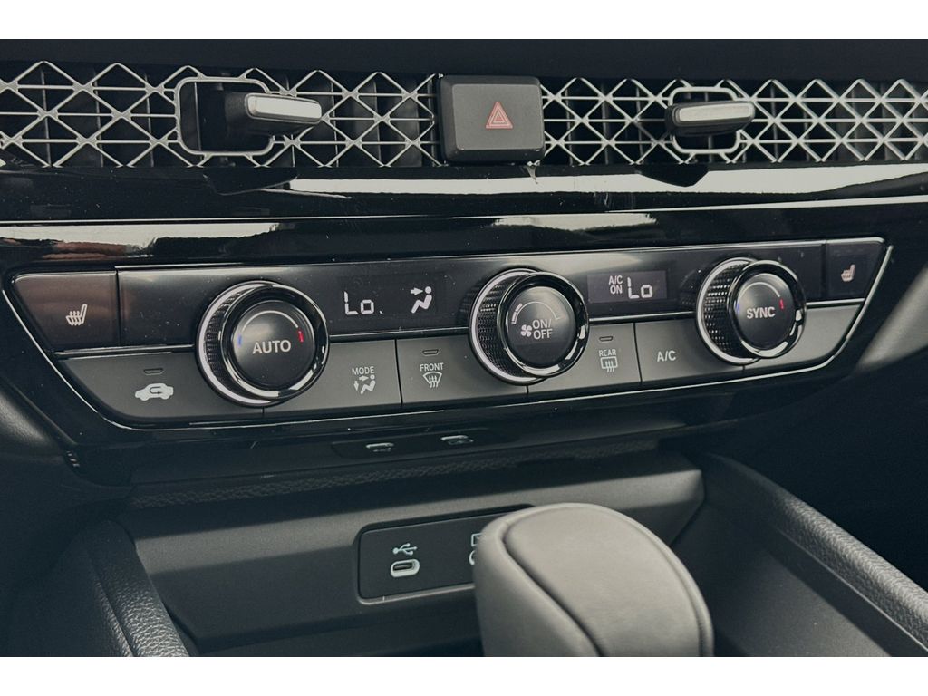 2025 Honda Accord Hybrid Sport-L photo 19