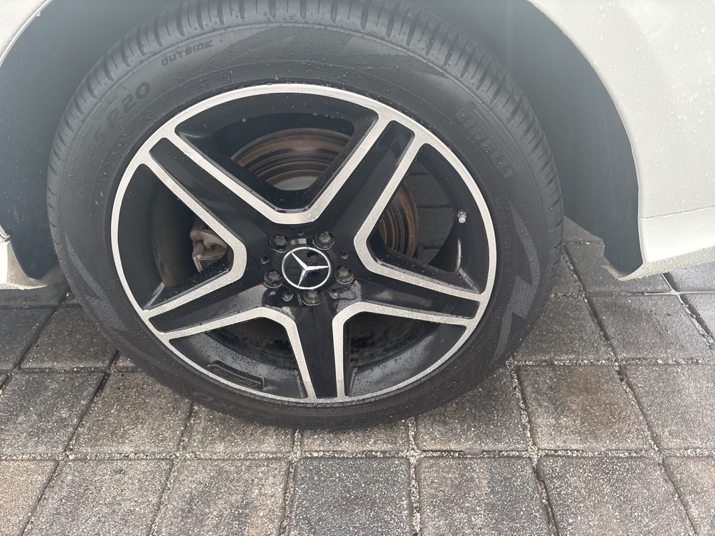 2018 Mercedes Benz GLE AMG 43 4MATIC photo 21