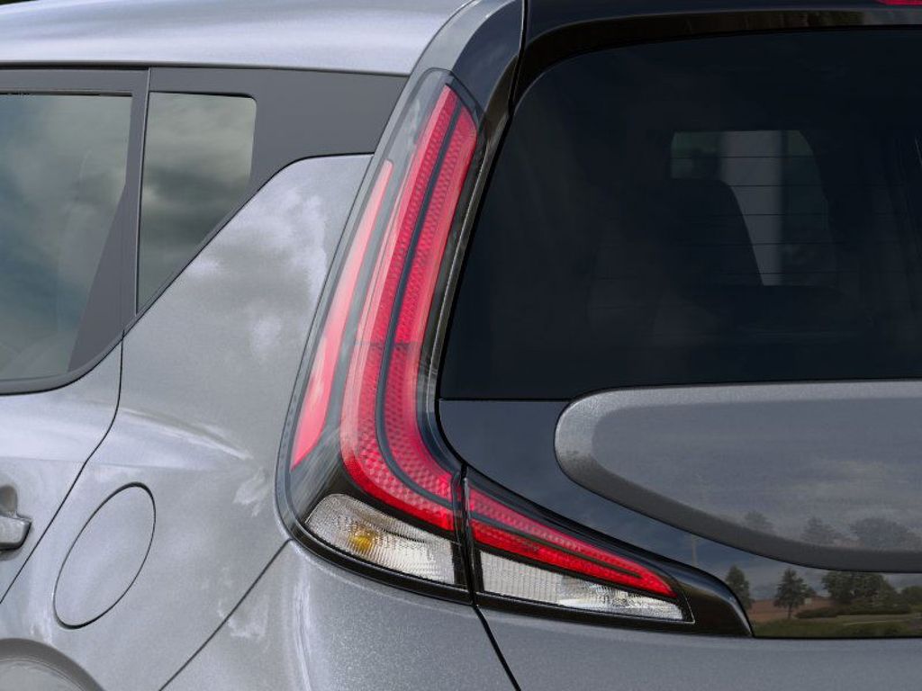2025 Kia Soul S photo 8