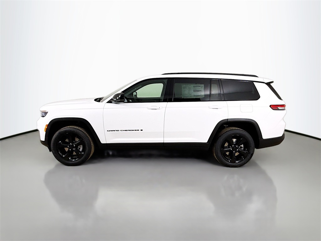 2025 Jeep Grand Cherokee Limited photo 4