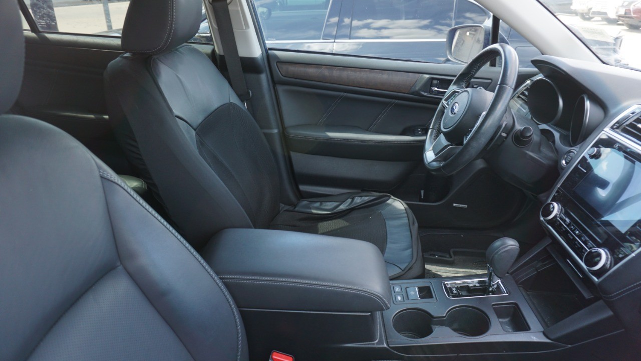 2019 Subaru Outback Limited photo 6