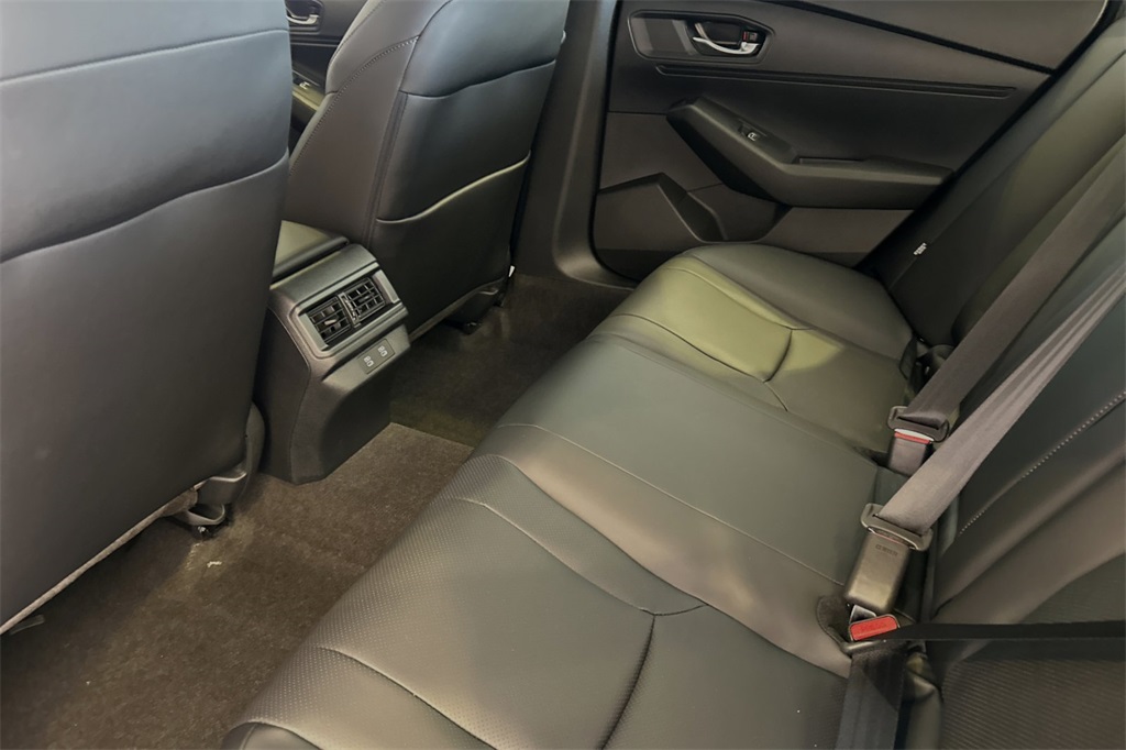 2025 Honda Accord Hybrid Sport-L photo 11