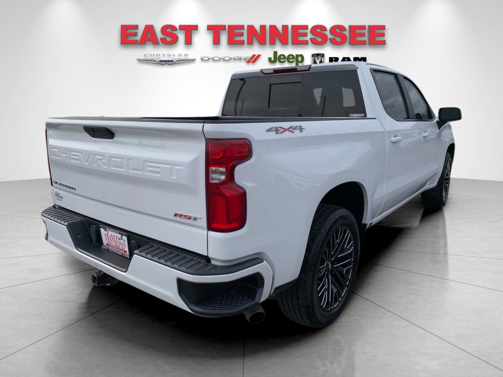 2019 Chevrolet Silverado 1500 RST photo 3