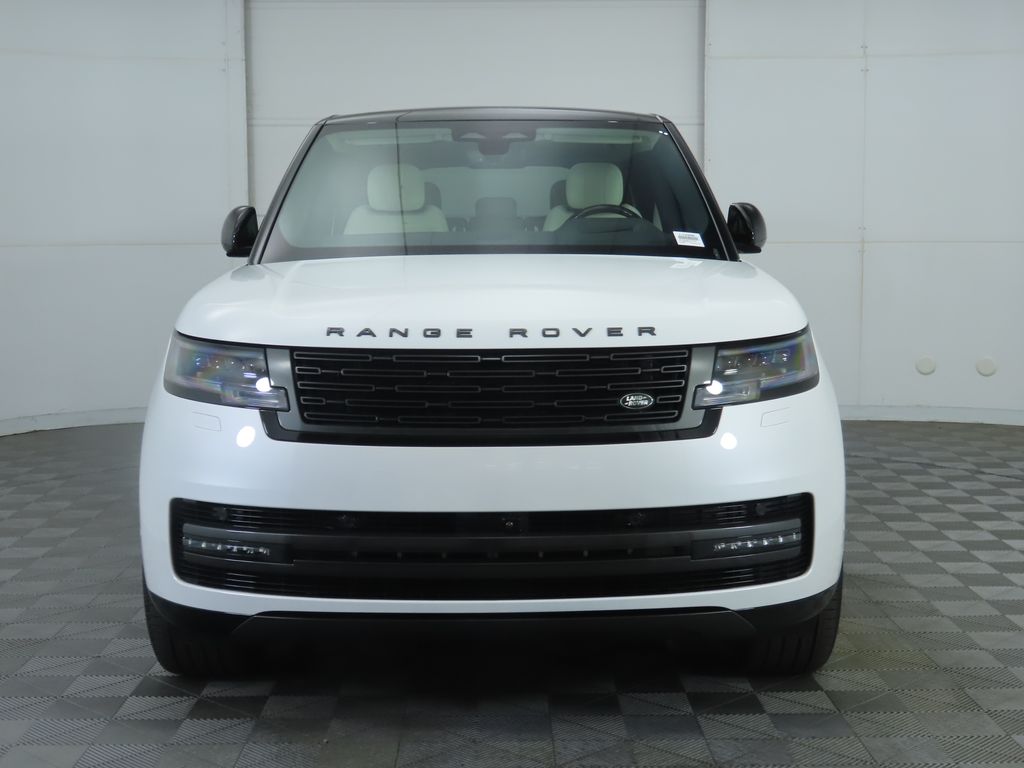 2025 Land Rover Range Rover SE photo 2