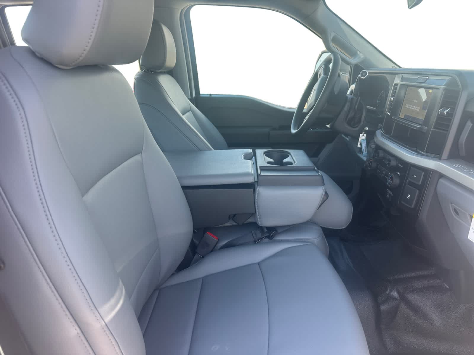 2026 Ford F-250 XL photo 10