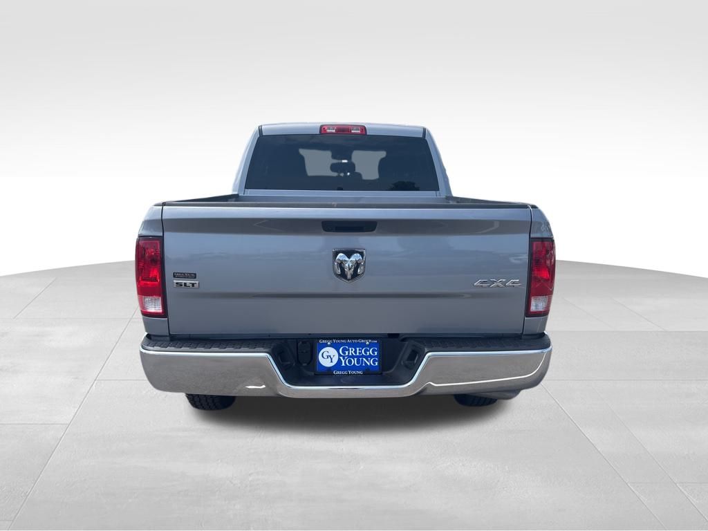 2024 Ram 1500 Classic SLT photo 4