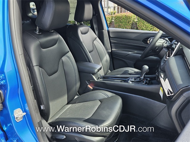 2026 Jeep Compass Latitude Altitude photo 15