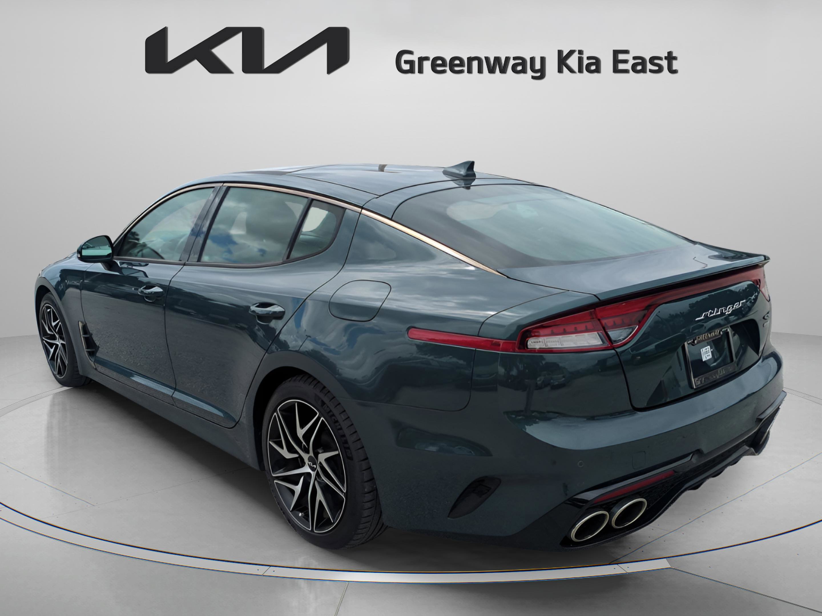 2022 Kia Stinger GT-Line photo 5