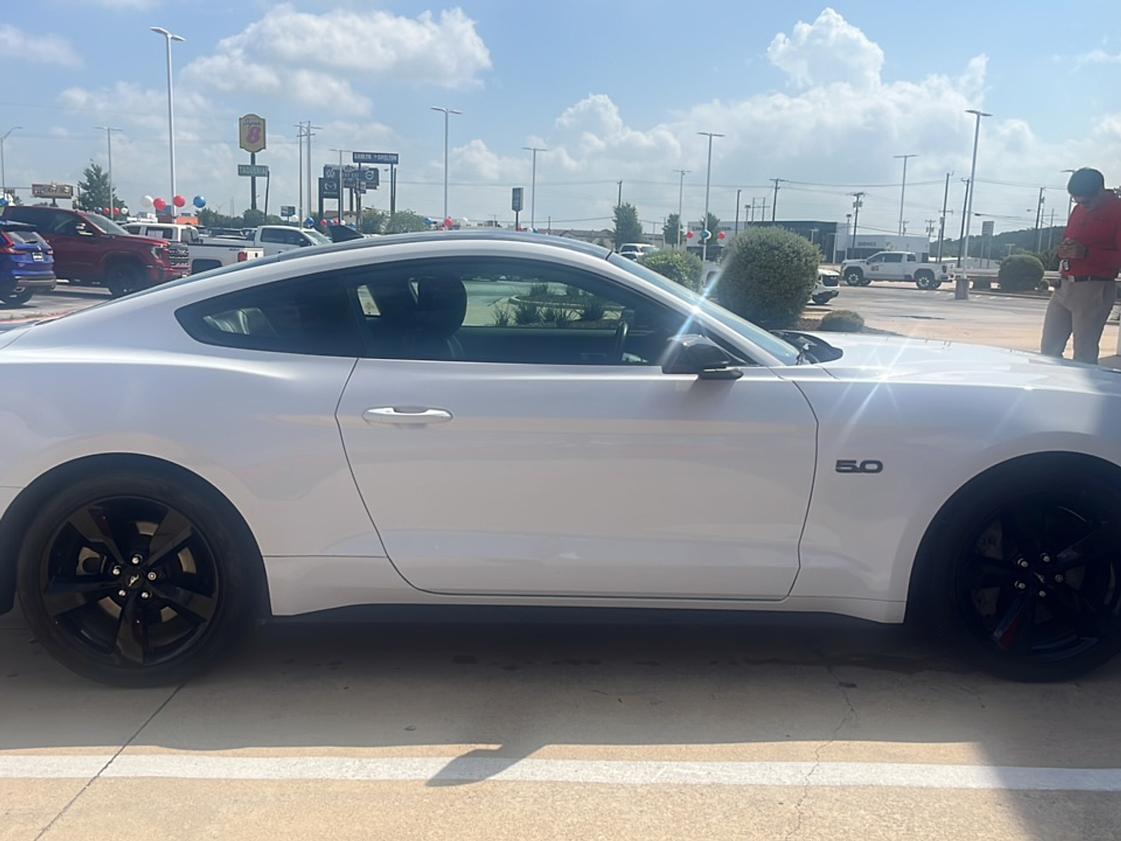 2023 Ford Mustang GT Premium photo 5