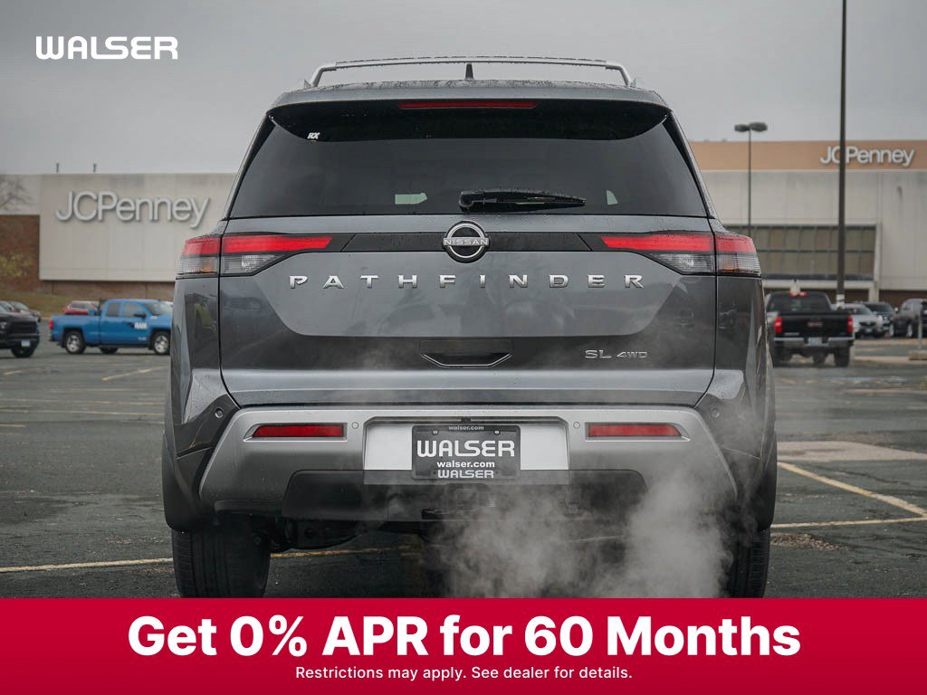 2025 Nissan Pathfinder SL photo 4