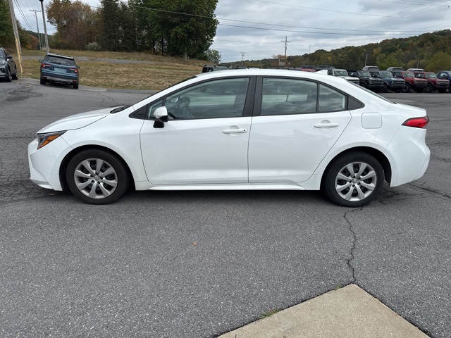 2023 Toyota Corolla LE photo 7