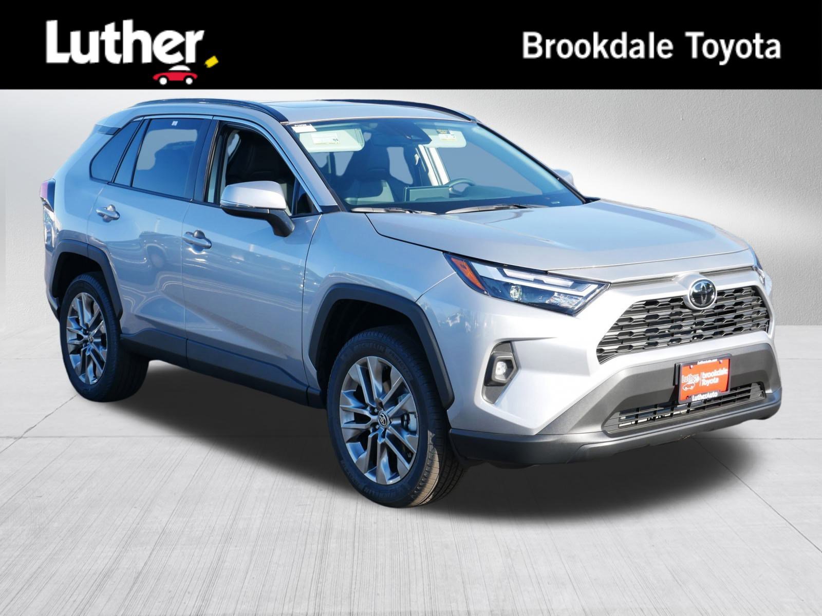 2025 Toyota RAV4 XLE Premium's photo