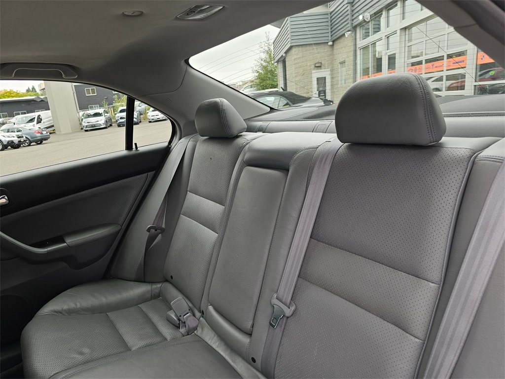 2004 Acura TSX Base photo 18