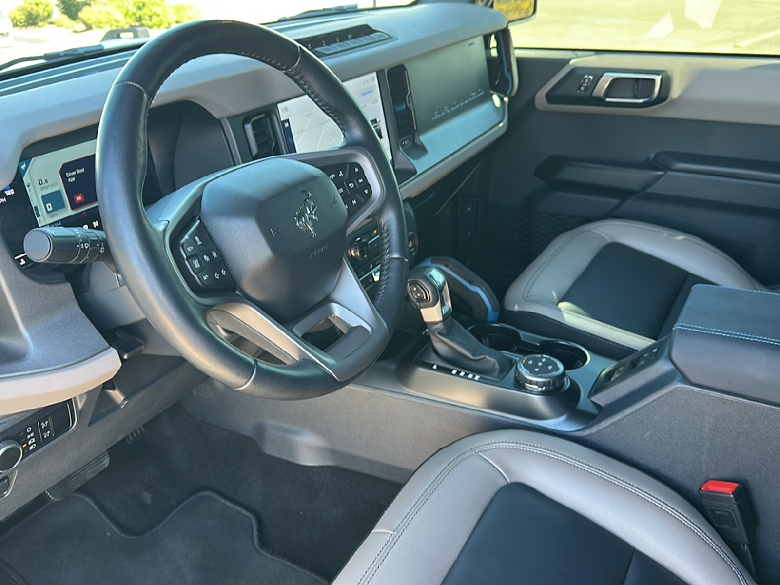 2024 Ford Bronco Wildtrak photo 3