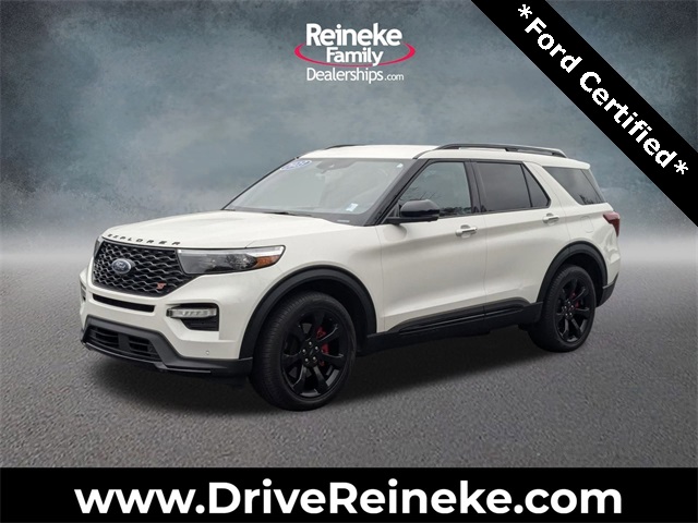 2023 Ford Explorer ST's photo