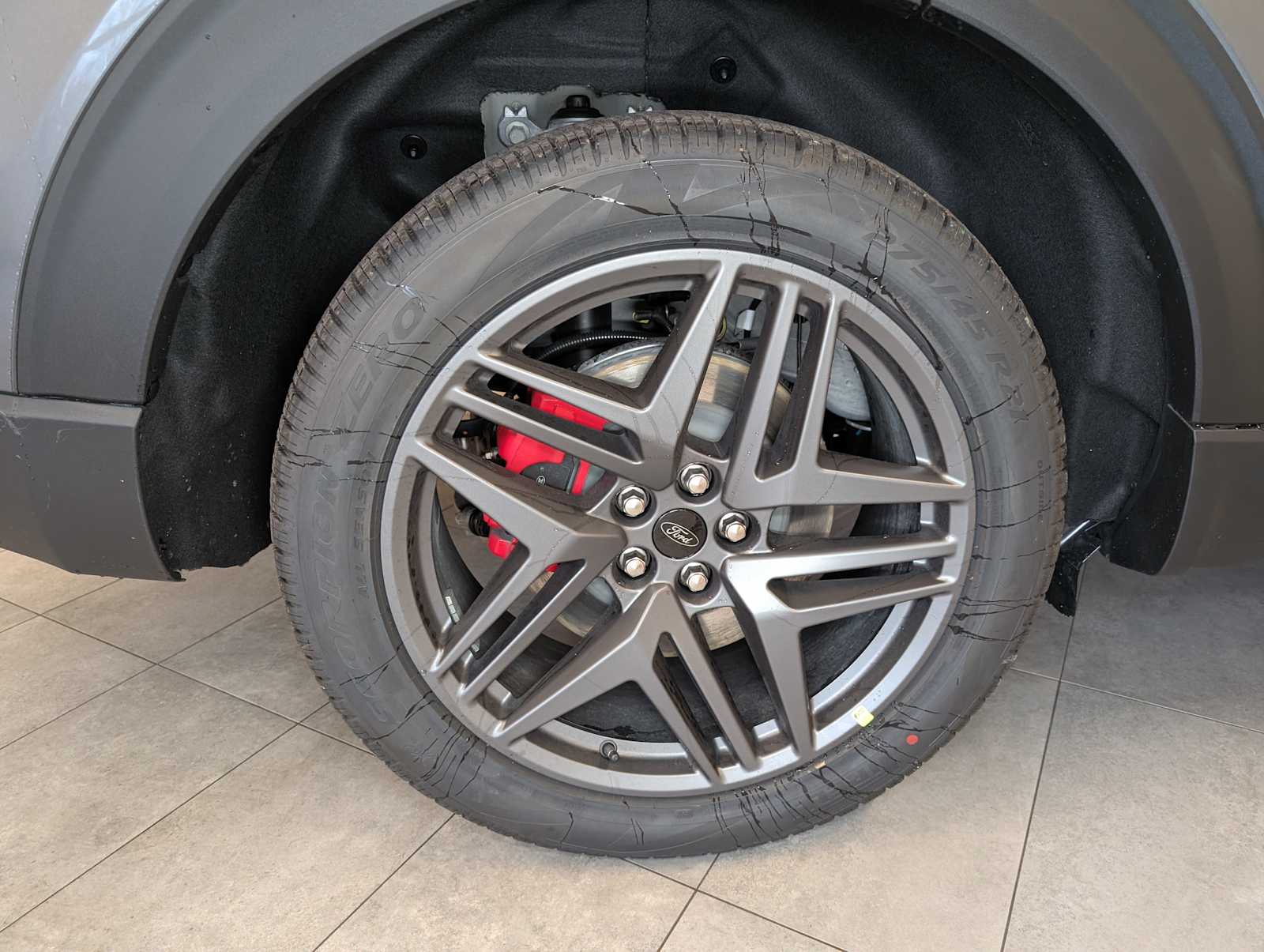 2026 Ford Explorer ST-Line Sport photo 3