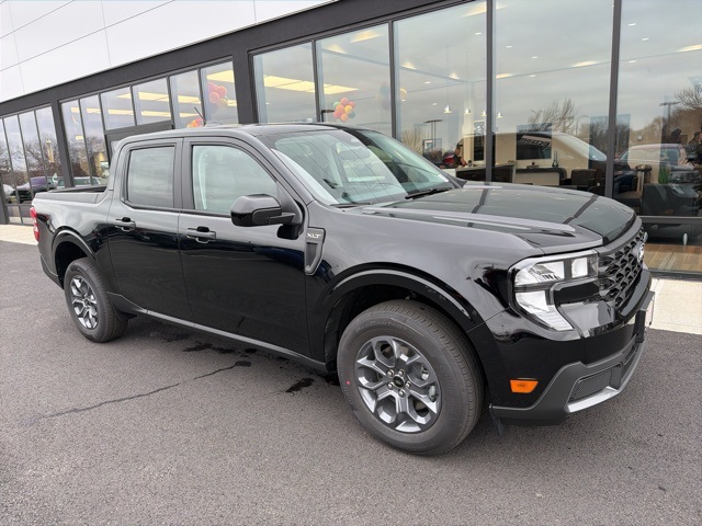 2025 Ford Maverick XLT's photo