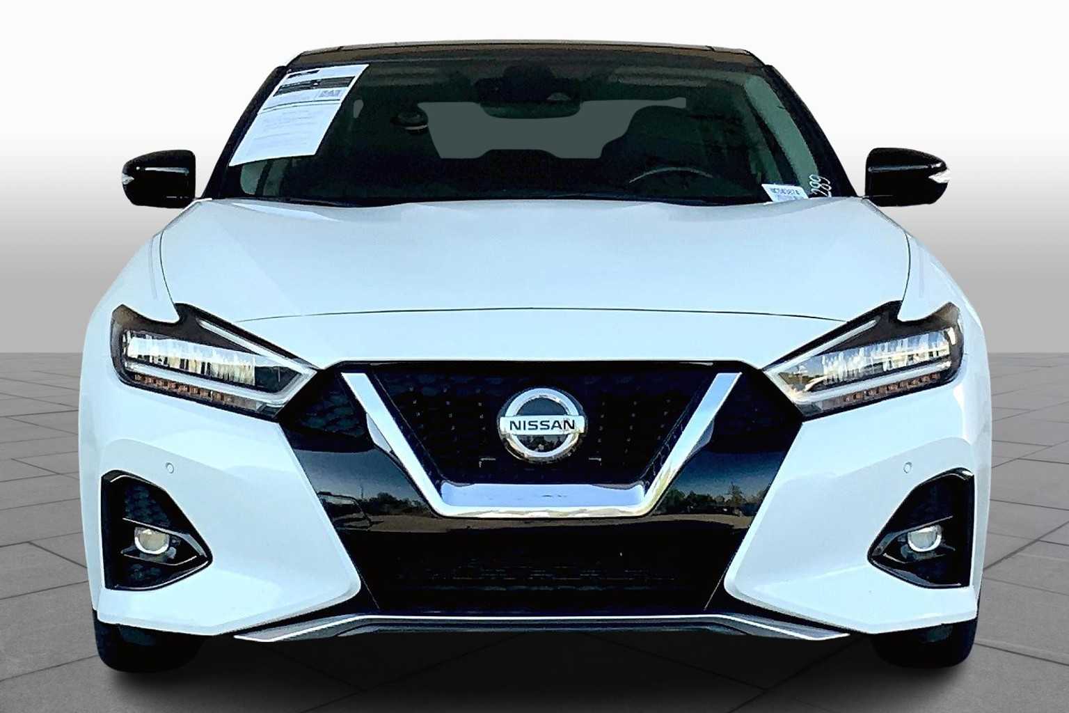 2022 Nissan Maxima Platinum photo 3