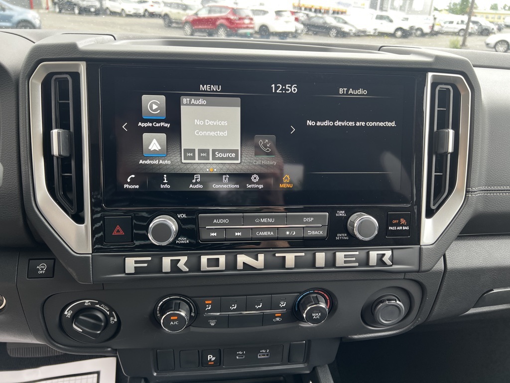 2025 Nissan Frontier SV photo 11